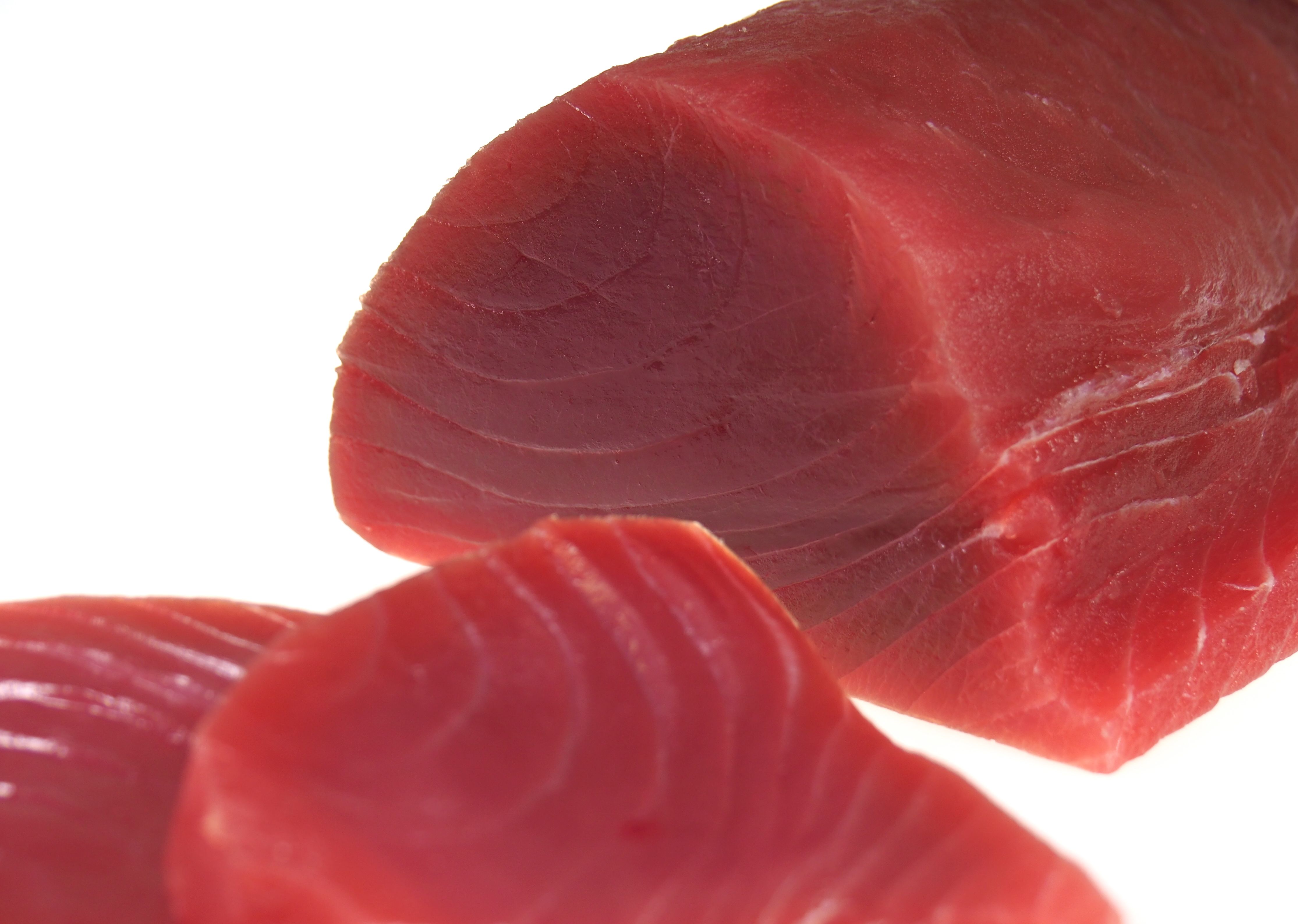 Thunfisch-im-Anschnitt
